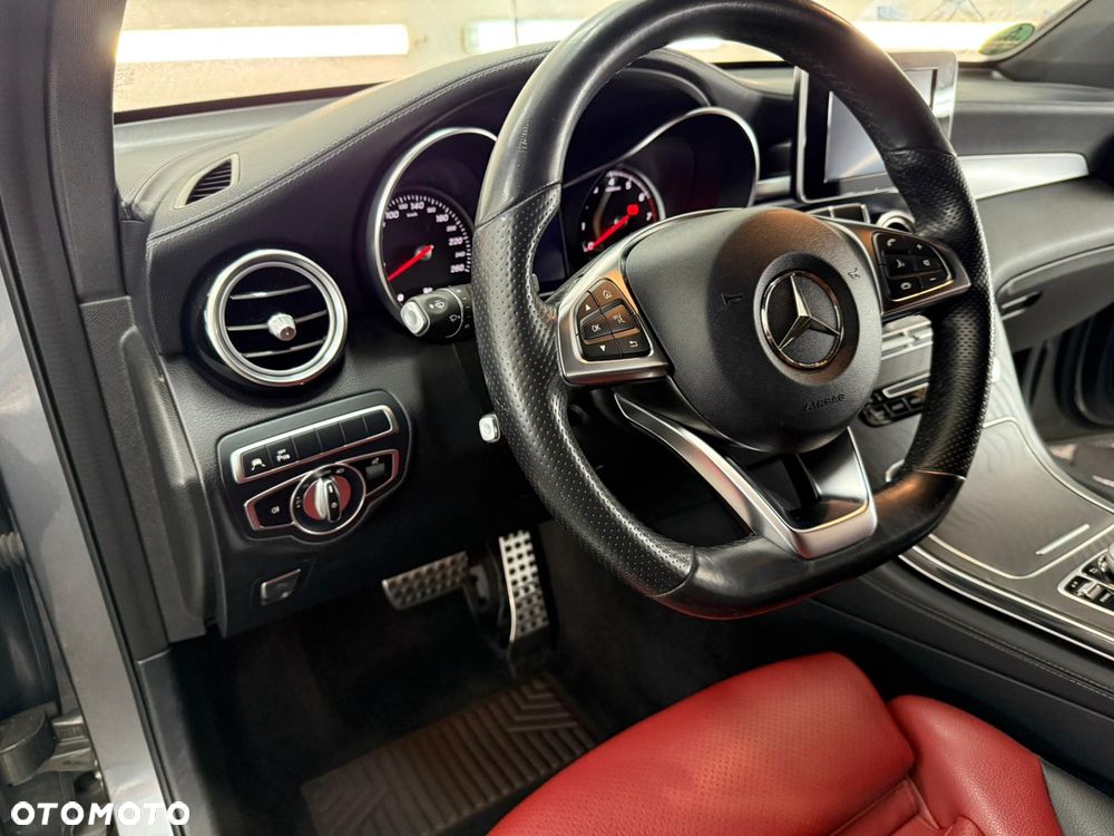 Mercedes-Benz GLC - 9
