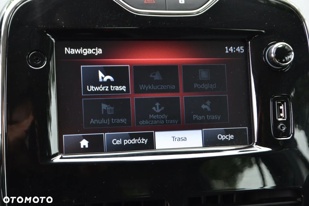 Renault Clio - 22
