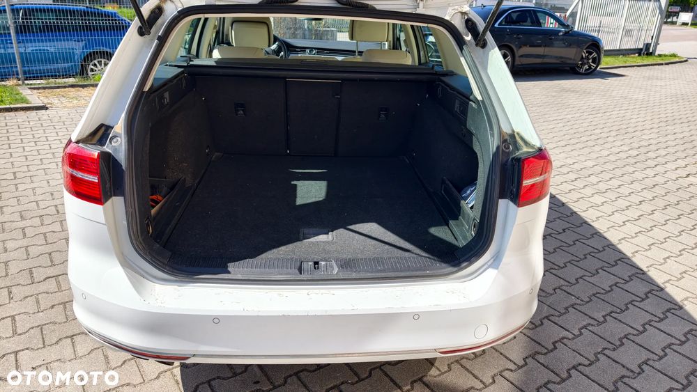 Volkswagen Passat 2.0 TDI BMT 4Mot Highline DSG - 20
