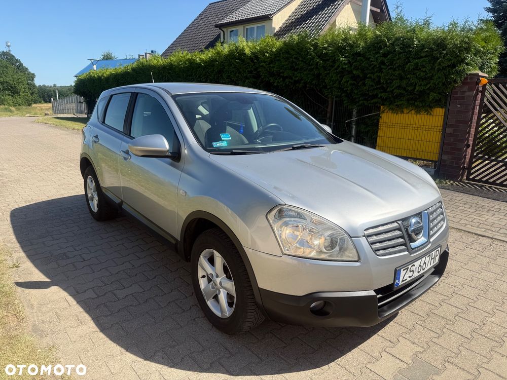 Nissan Qashqai - 1