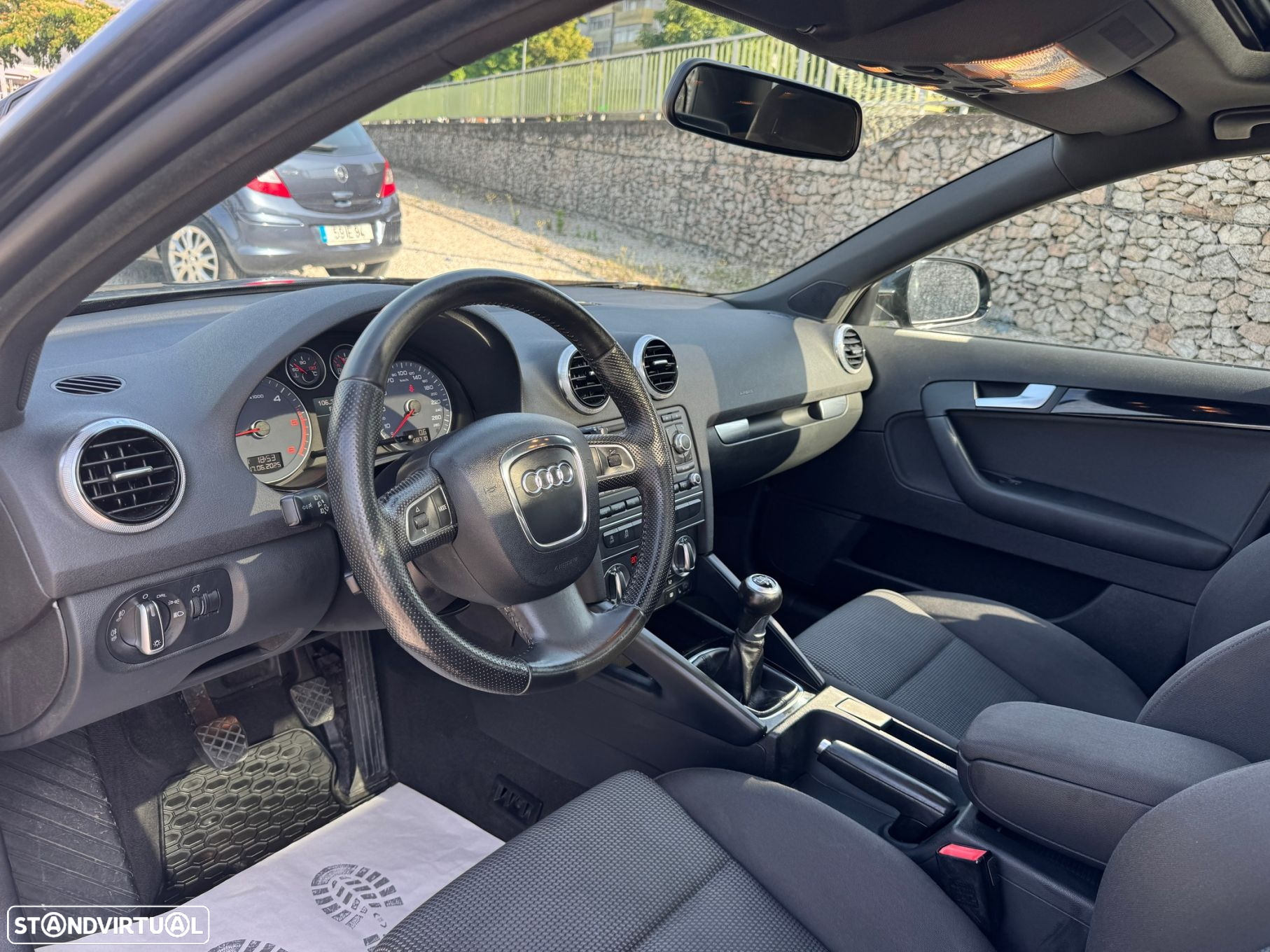 Audi A3 Sportback 1.6 TDI S-line - 9