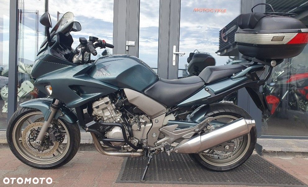 Honda CBF - 1