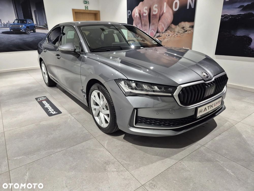 Skoda Superb 1.5 TSI mHEV Selection DSG - 4