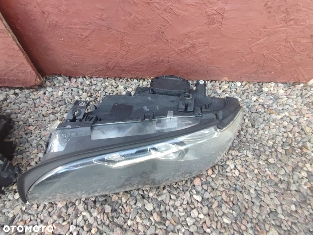 BMW E46 COUPE / CABRIO LIFT ( PO LIFT ) ORYGINALNE LAMPY PRZÓD MARKI AL Automotive Lighting LEWA / PRAWA EUROPA POD ŻARÓWKĘ H7 + BIAŁE KIERUNKOWZKAZY O NR. 63 12 7 165 889 / 63 12 7 165 890 / 63 12 7 165 919 / 63 12 7 165 920 OEM W BARDZO DOBRYM STANIE - 12