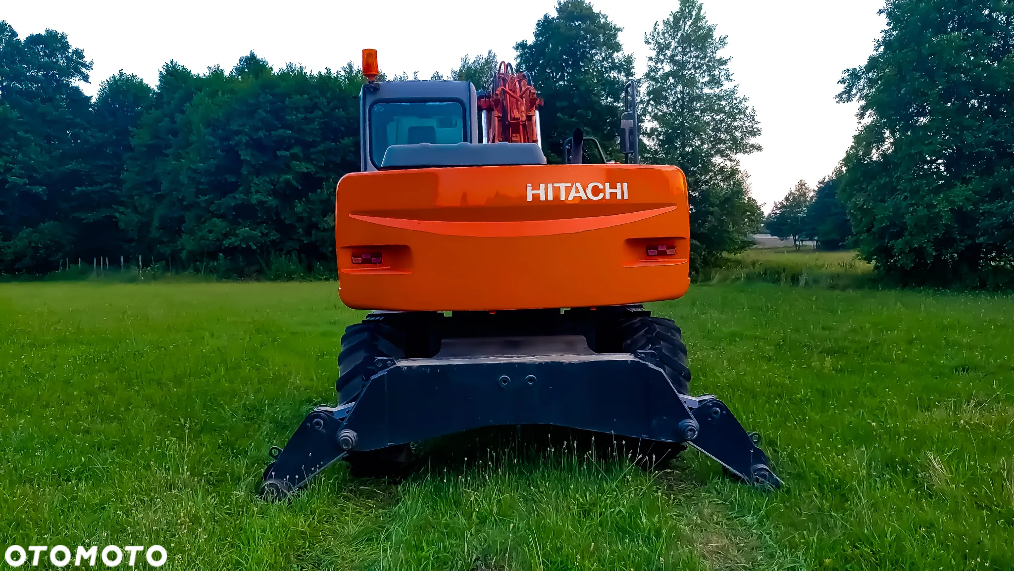 Hitachi ZX 130 W - 6