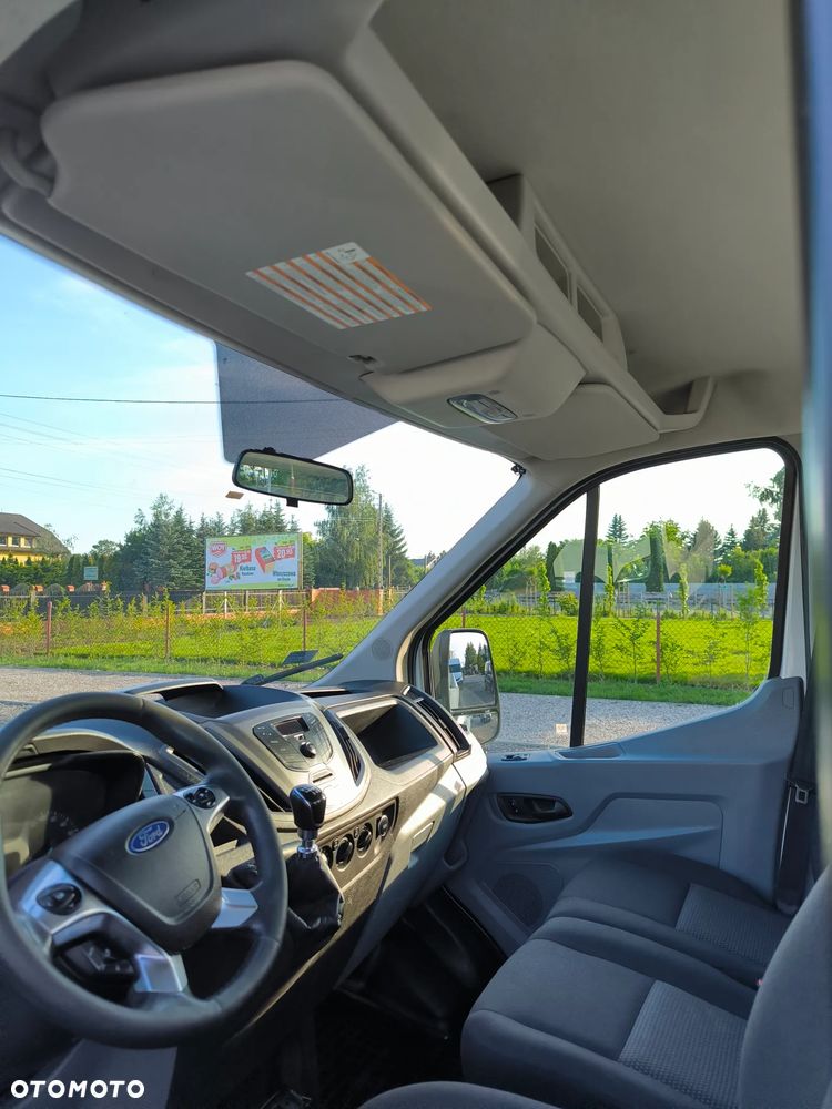 Ford Transit - 18