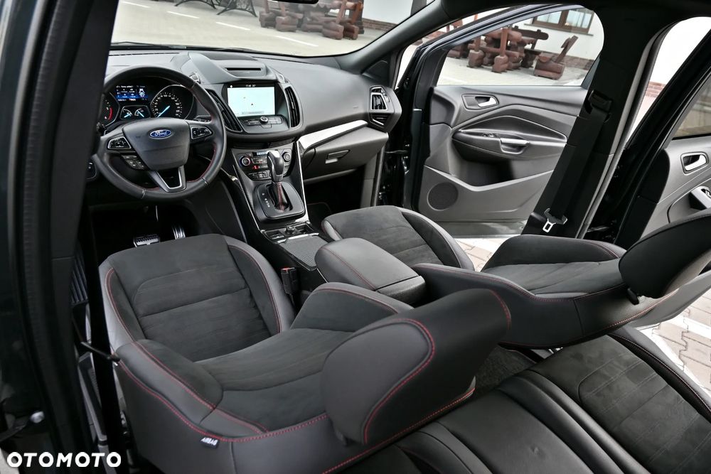 Ford Kuga 2.0 TDCi AWD ST-Line - 30