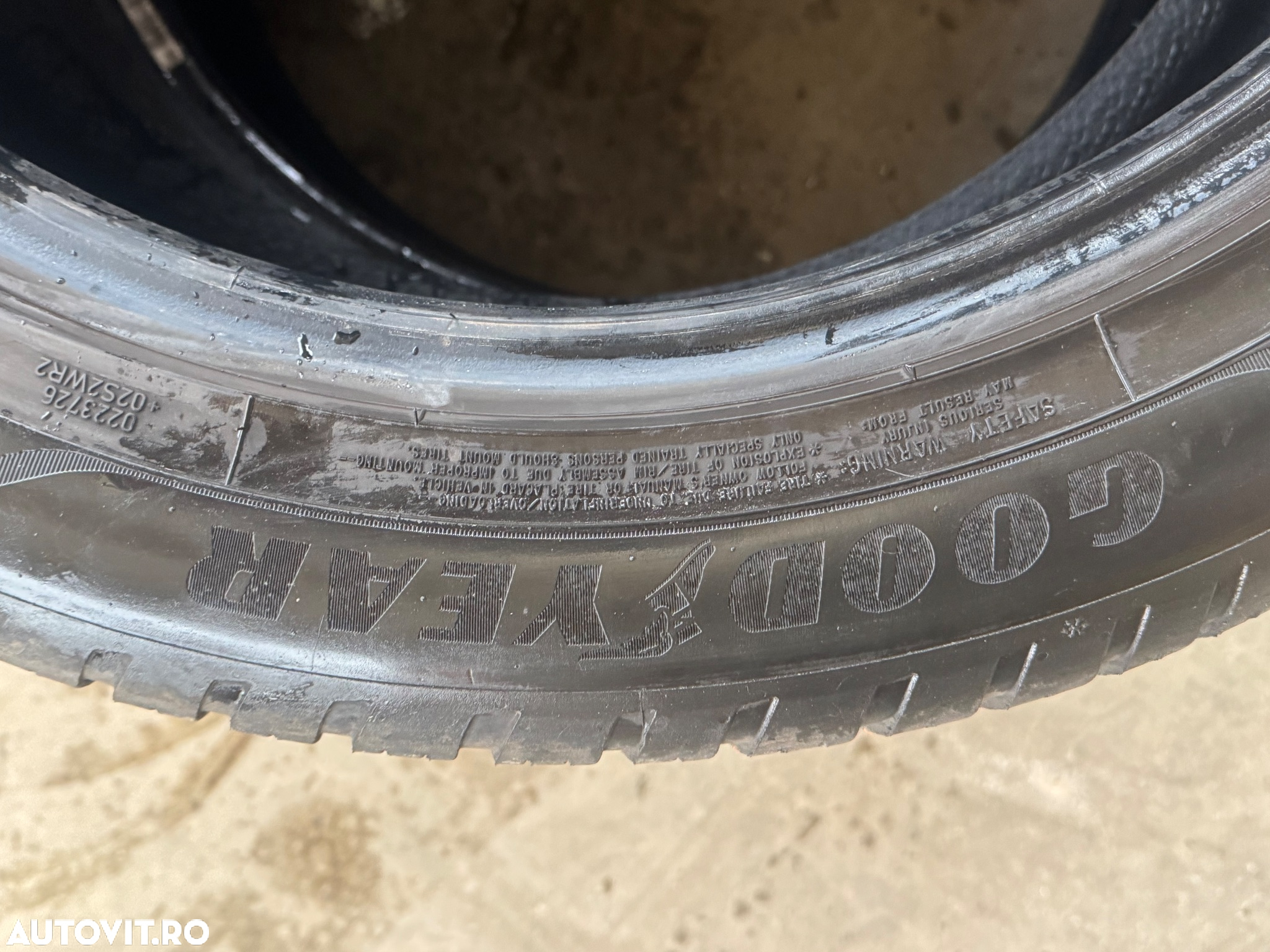 Vând 2 anvelope 275/45/20 goodyear allseazon ca noi - 6