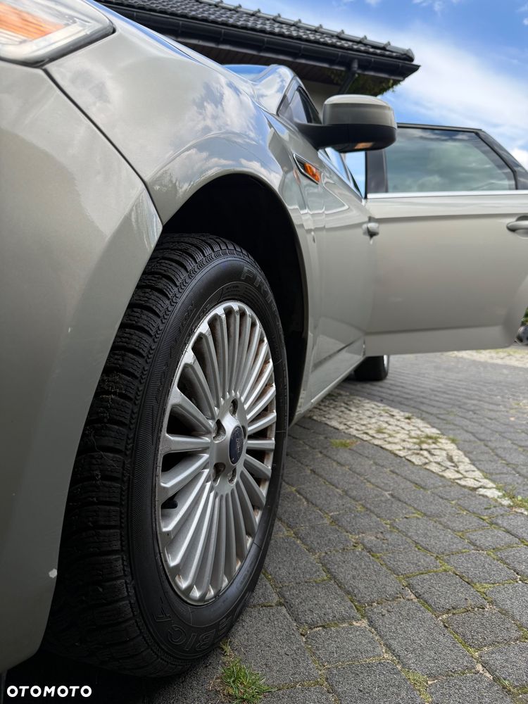 Ford Mondeo 2.0 Titanium - 20