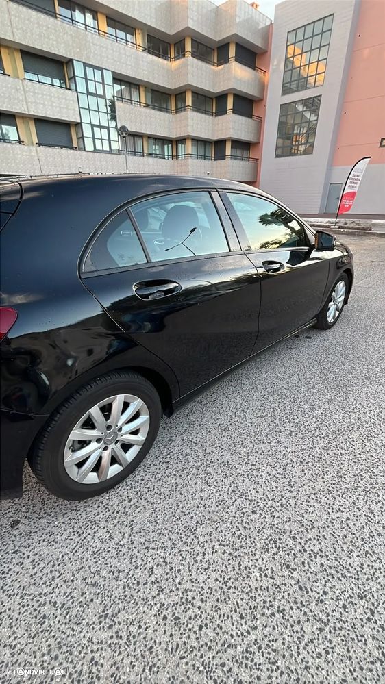 Mercedes-Benz A 180 CDI (BlueEFFICIENCY) Urban - 5