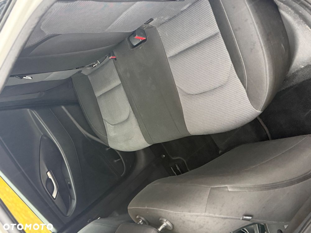 Hyundai i30 1.6 CRDi Comfort - 19