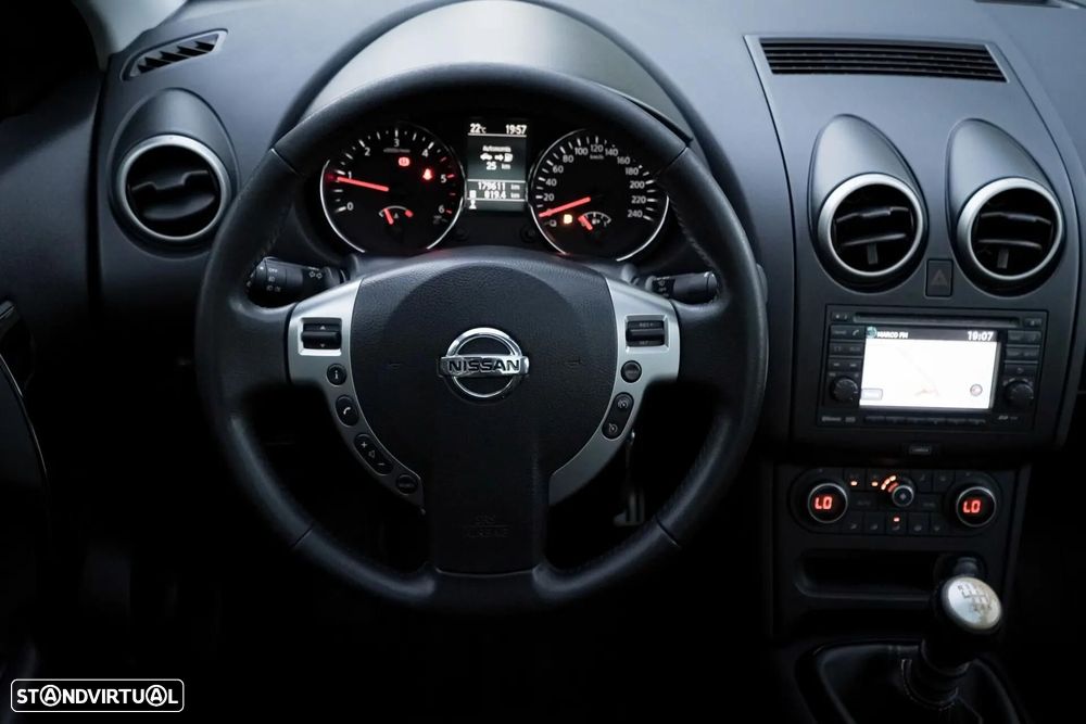 Nissan Qashqai - 21