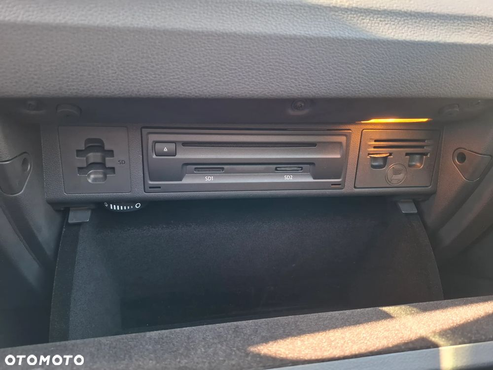 Volkswagen Golf Sportsvan 1.5 TSI ACT OPF Highline - 29