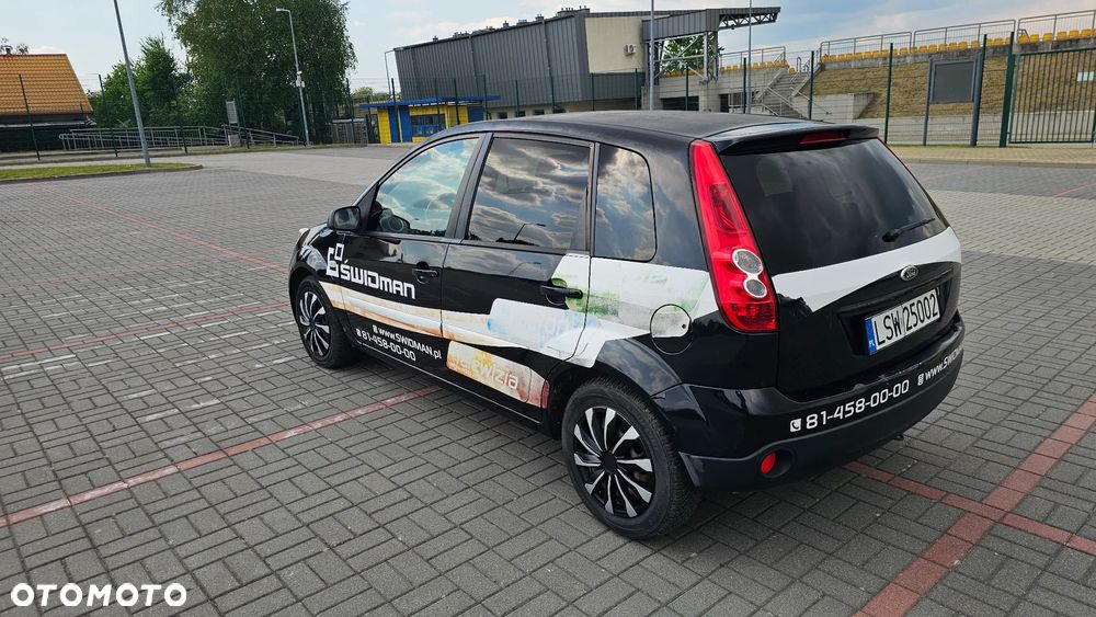 Ford Fiesta 1.3 - 4