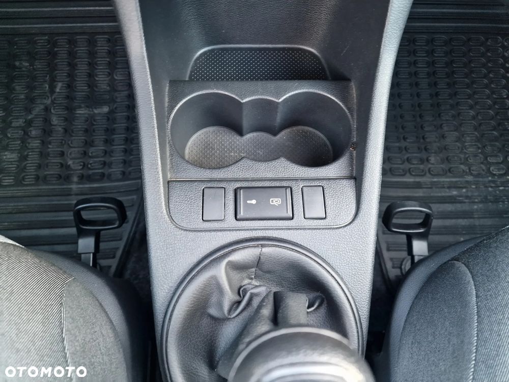 Skoda Fabia 1.4 16V Ambition - 12