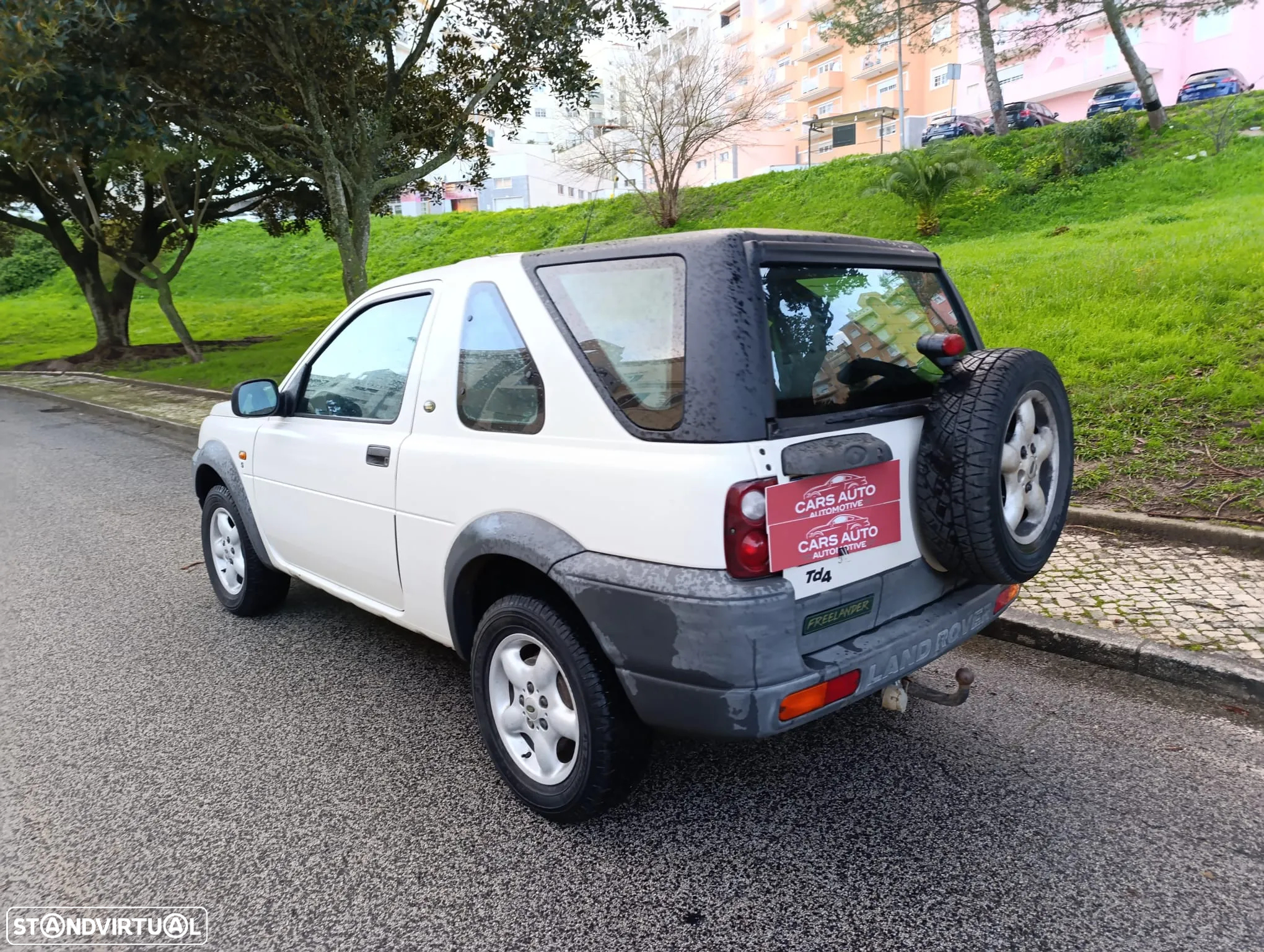 Land Rover Freelander 2.0 Td4 S - 8