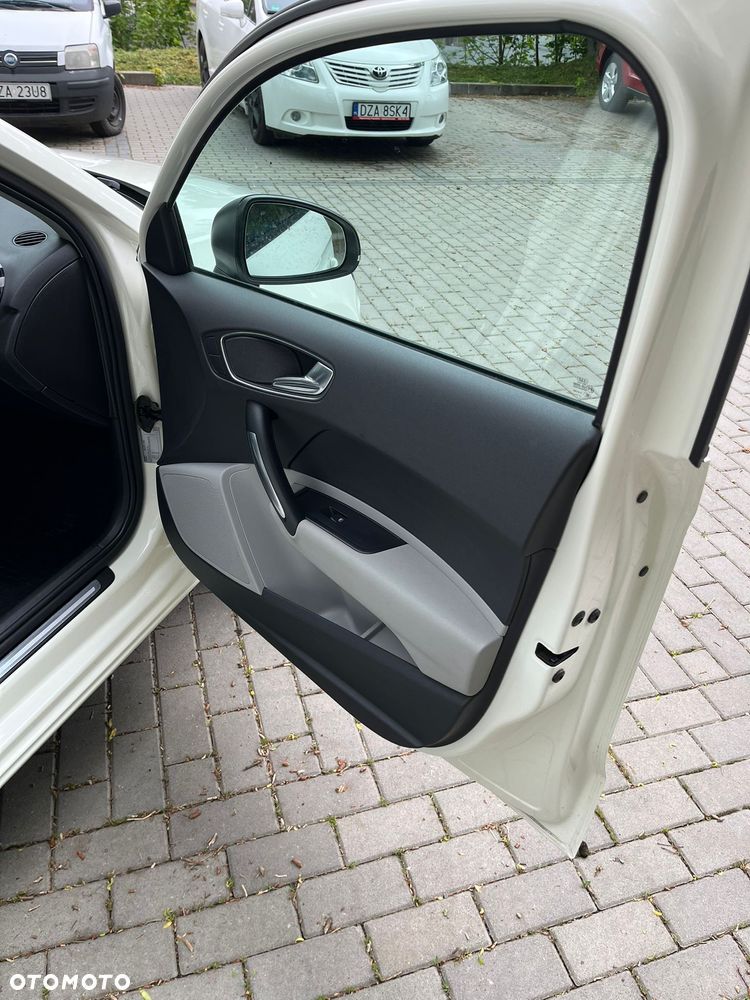 Audi A1 Sportback 1.6 TDI Ambition - 14