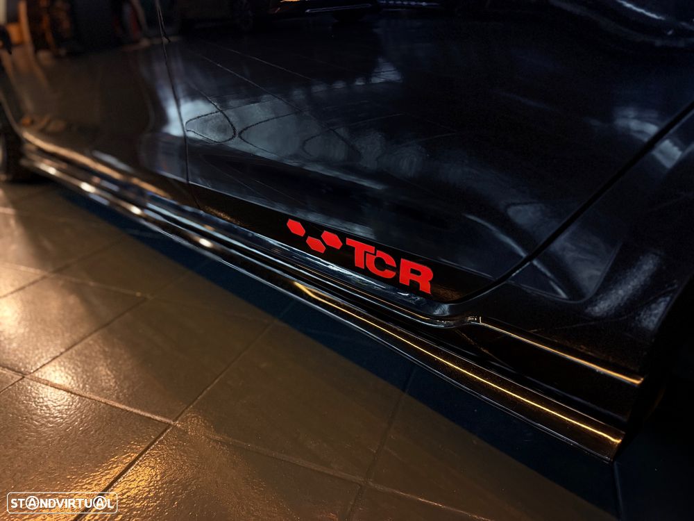 VW Golf GTI TCR 2.0 TSI OPF DSG - 13