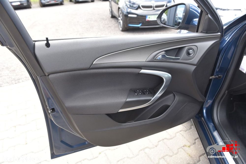 Opel Insignia - 14