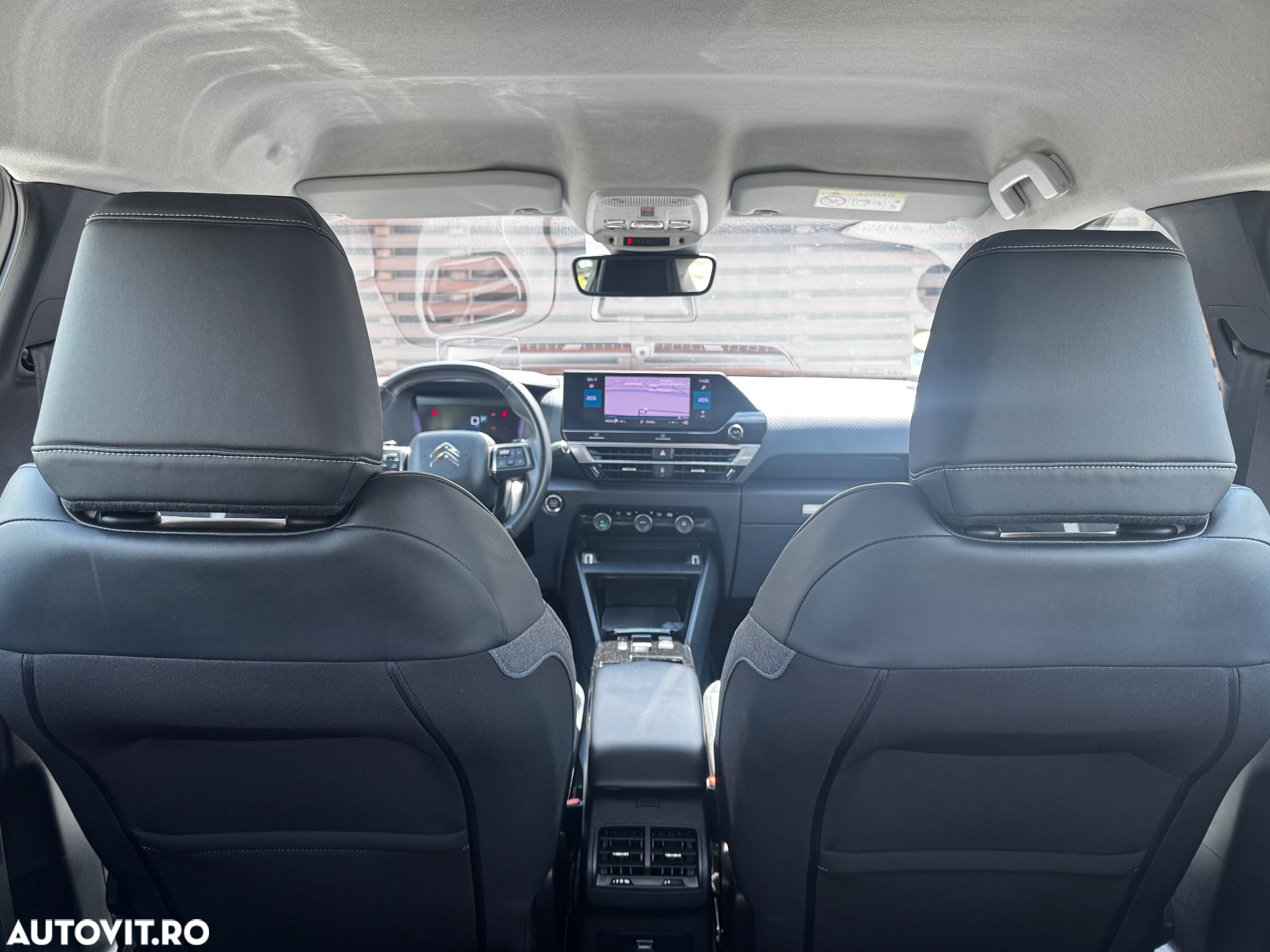 Citroën C4 BlueHDi 130 Stop&Start EAT8 SHINE - 12