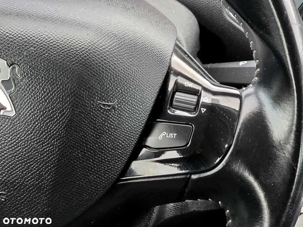 Peugeot 308 - 22