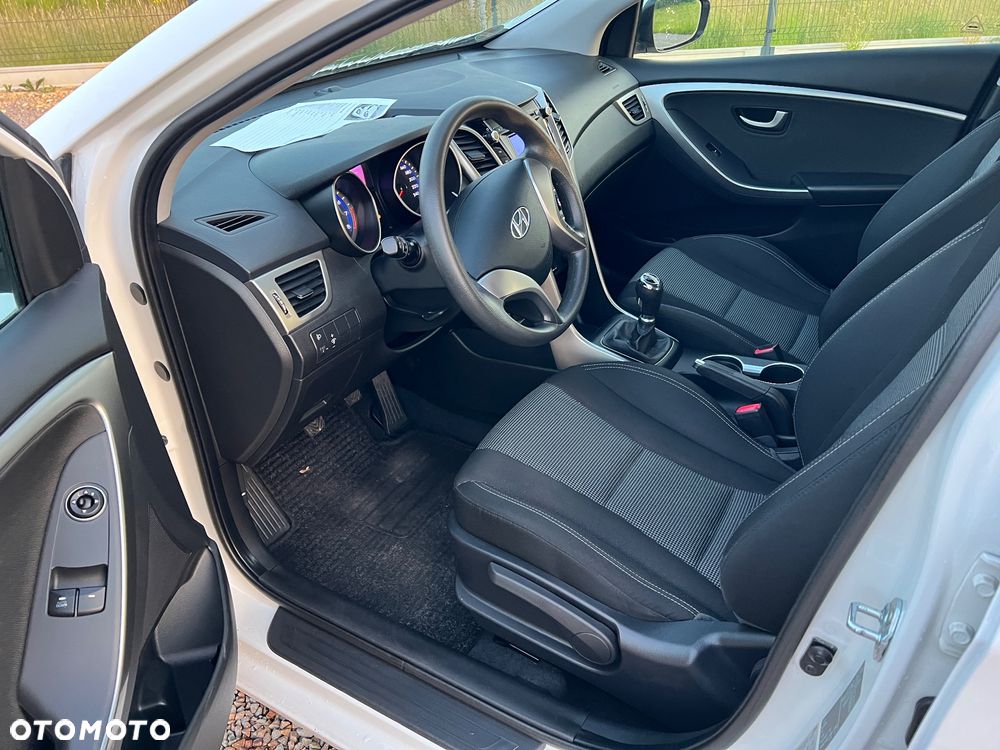 Hyundai i30 1.4 Classic - 17