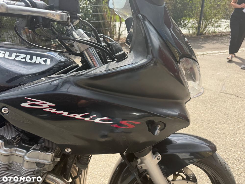 Suzuki Bandit - 10
