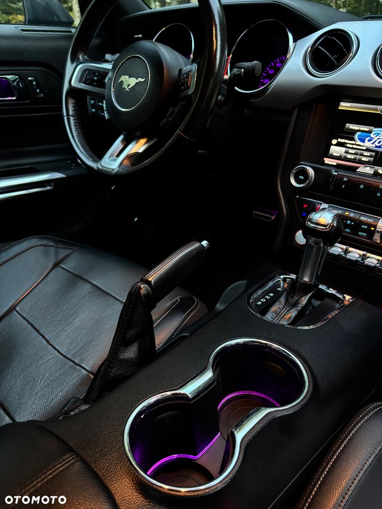 Ford Mustang 2.3 EcoBoost - 16
