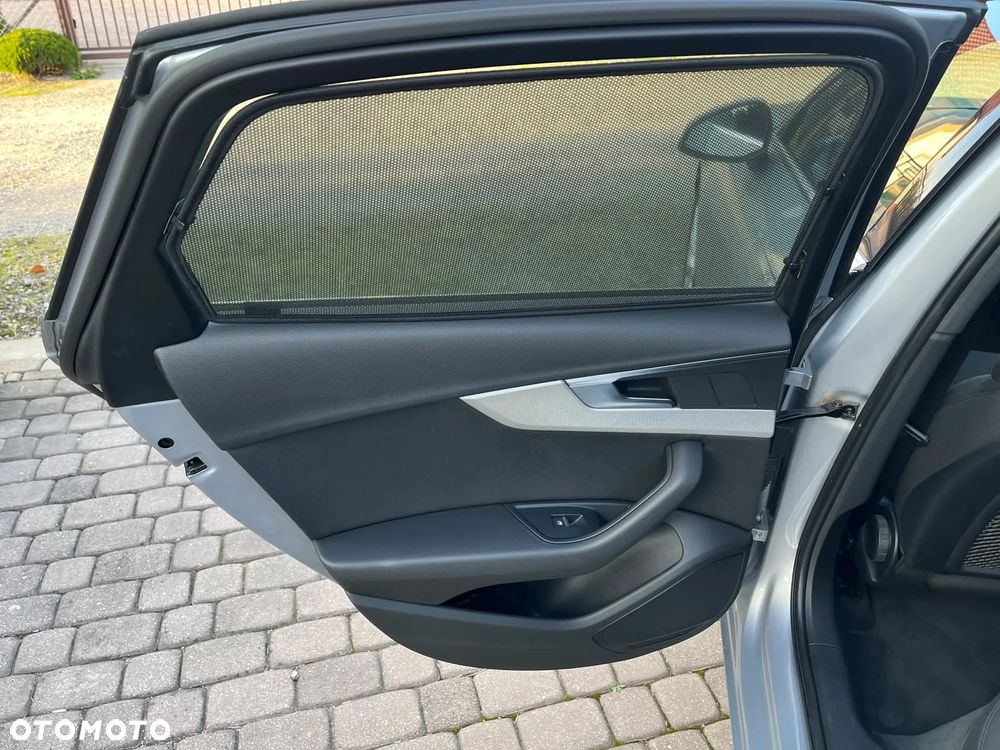Audi A4 Limousine 2.0 TDI DPF clean diesel quattro S tronic Ambition - 17