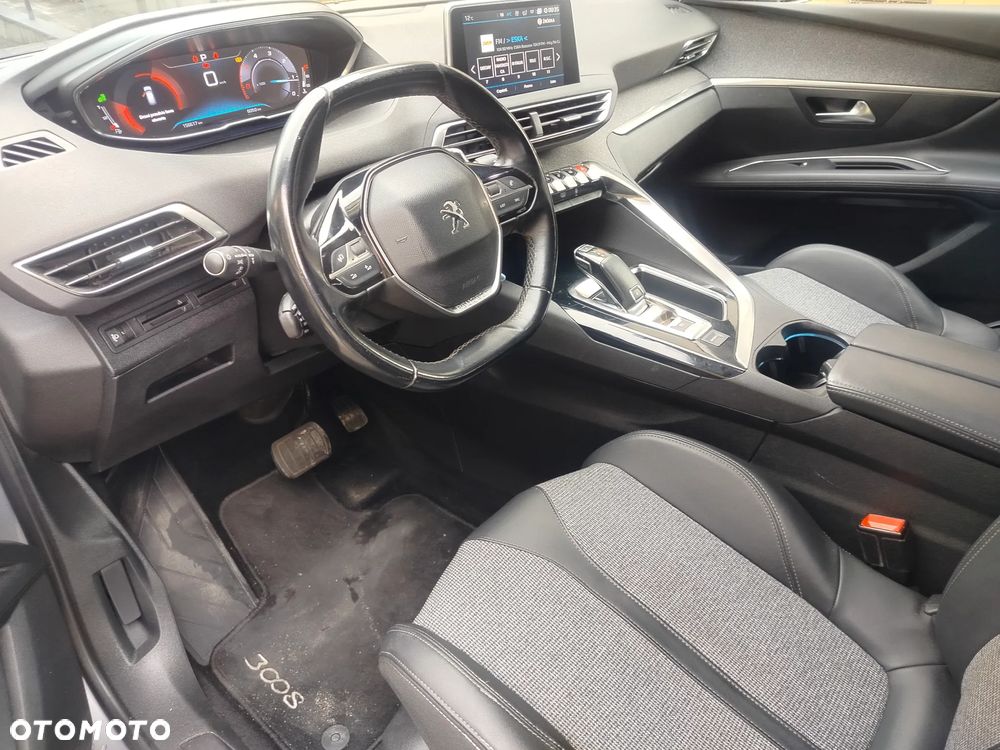 Peugeot 3008 - 9