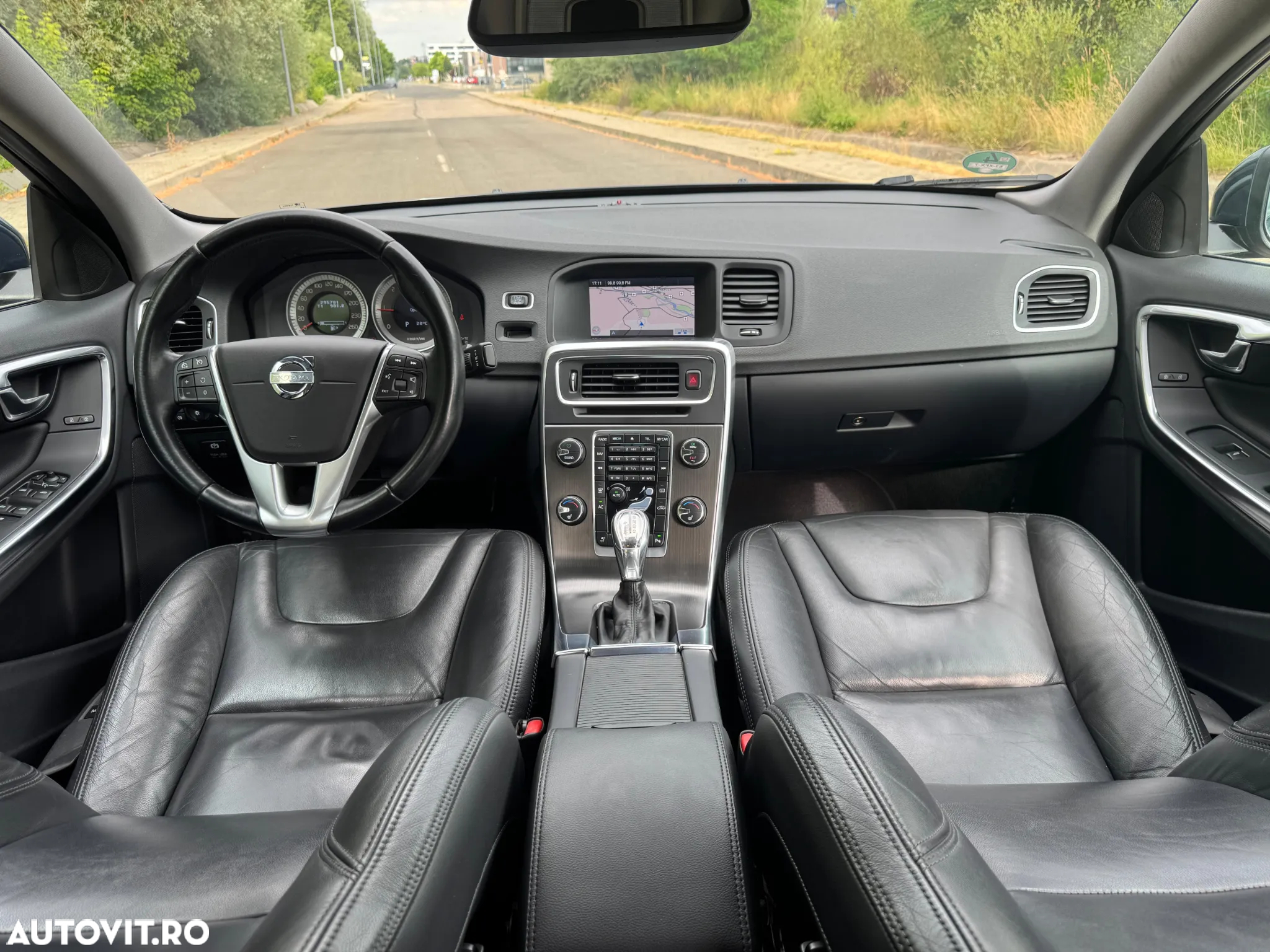 Volvo S60 D2 Powershift Summum - 5