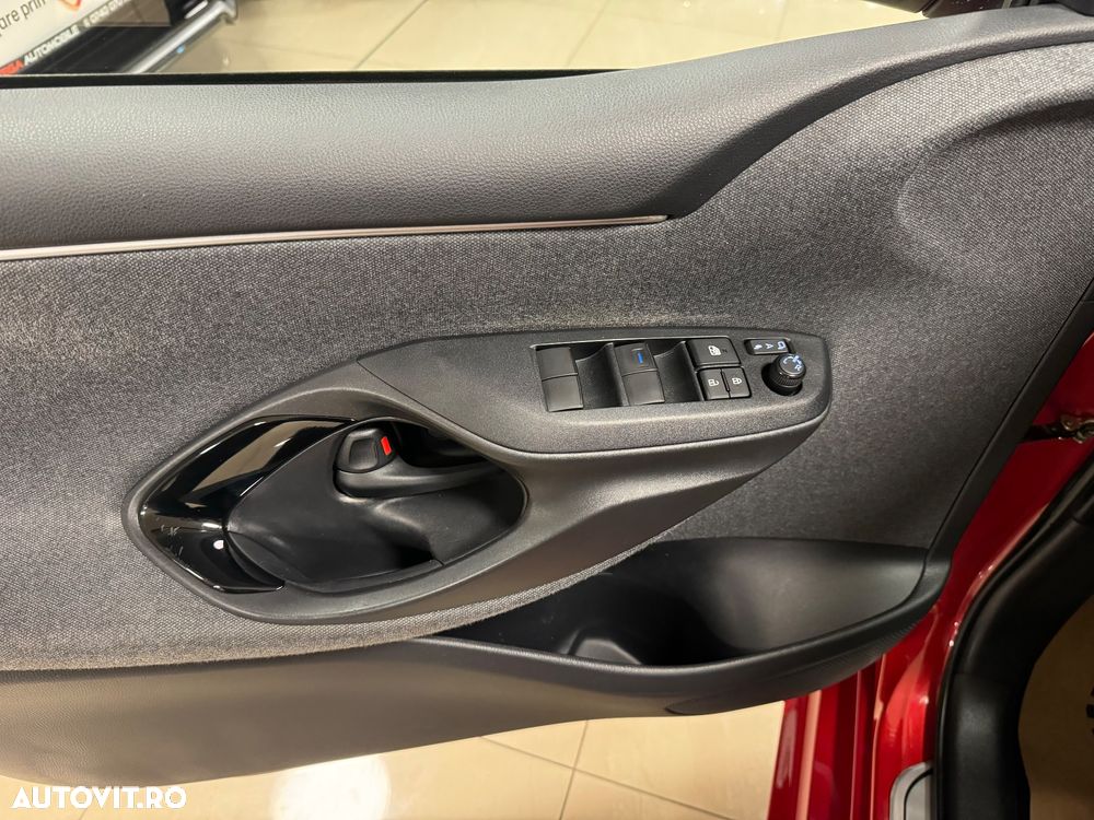 Toyota Yaris 130 1.5 VVT-i Premiere Edition - 19