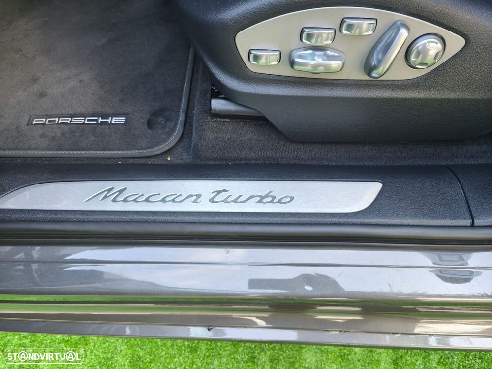 Porsche Macan Turbo - 14