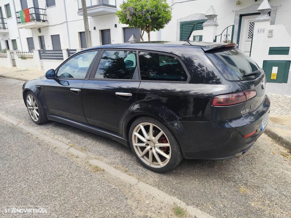 Alfa Romeo 159 Sportwagon 1.9 JTDm 16V TI - 2