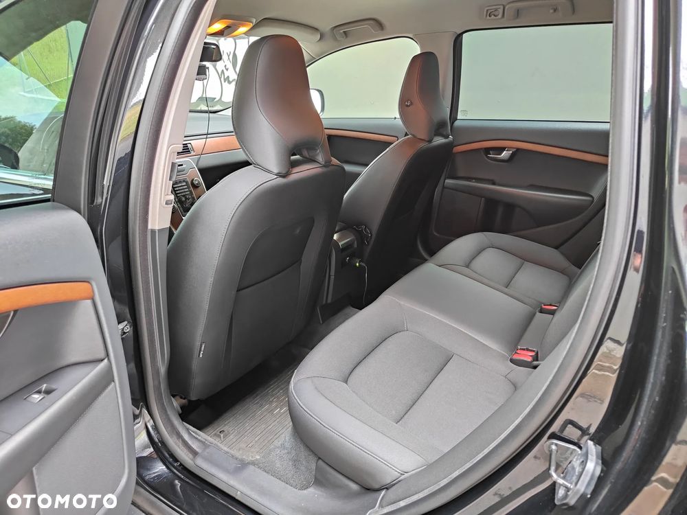 Volvo XC 70 - 15