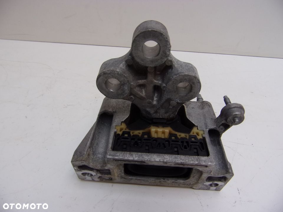 CHRYSLER PACIFICA 3.6 16- ŁAPA PODUSZKA SKRZYNI 68224742AD - 3