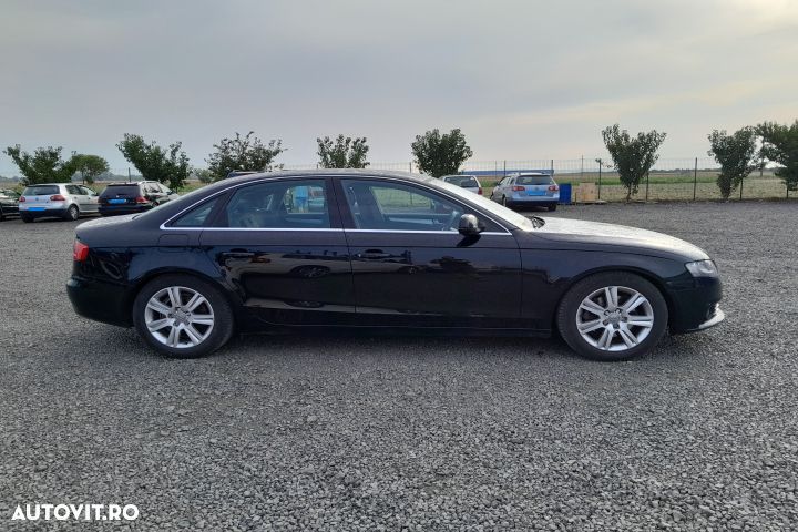 Dezmembrez Audi A4 B8/8K [2007 - 2011] Sedan 4-usi 2.0 TDI MT (136 hp - 2