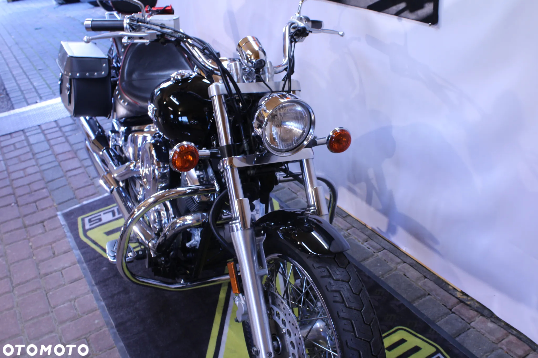 Yamaha XVS - 18