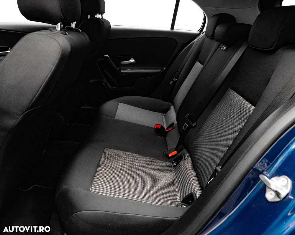 Mercedes-Benz A 180 d 8G-DCT Progressive Advanced - 16
