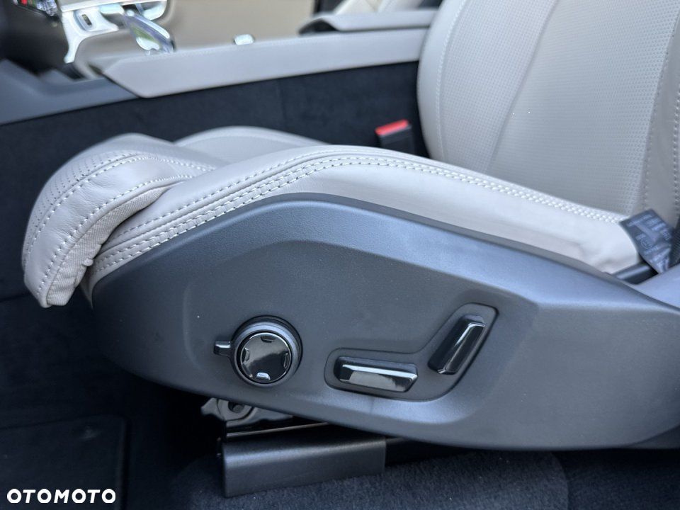 Volvo XC 90 - 18