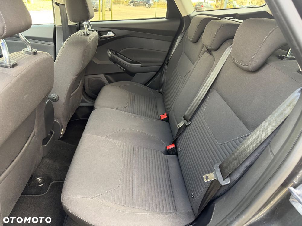 Ford Focus 1.0 EcoBoost Titanium - 16