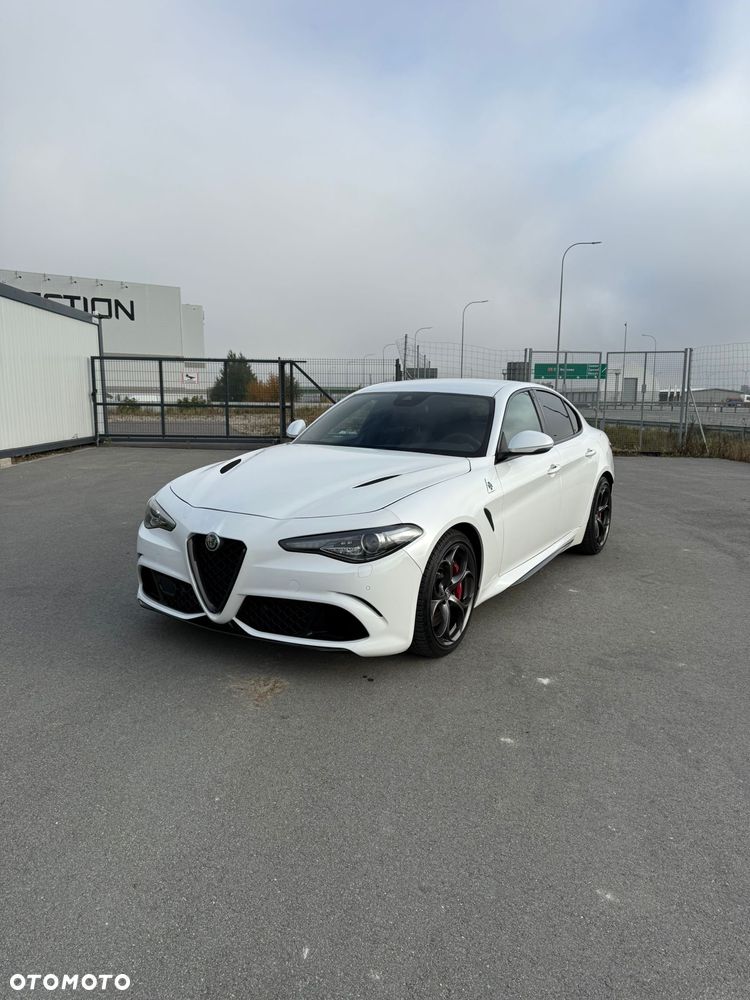 Alfa Romeo Giulia 2.9 Bi Turbo V6 Quadrifoglio Nring - 30