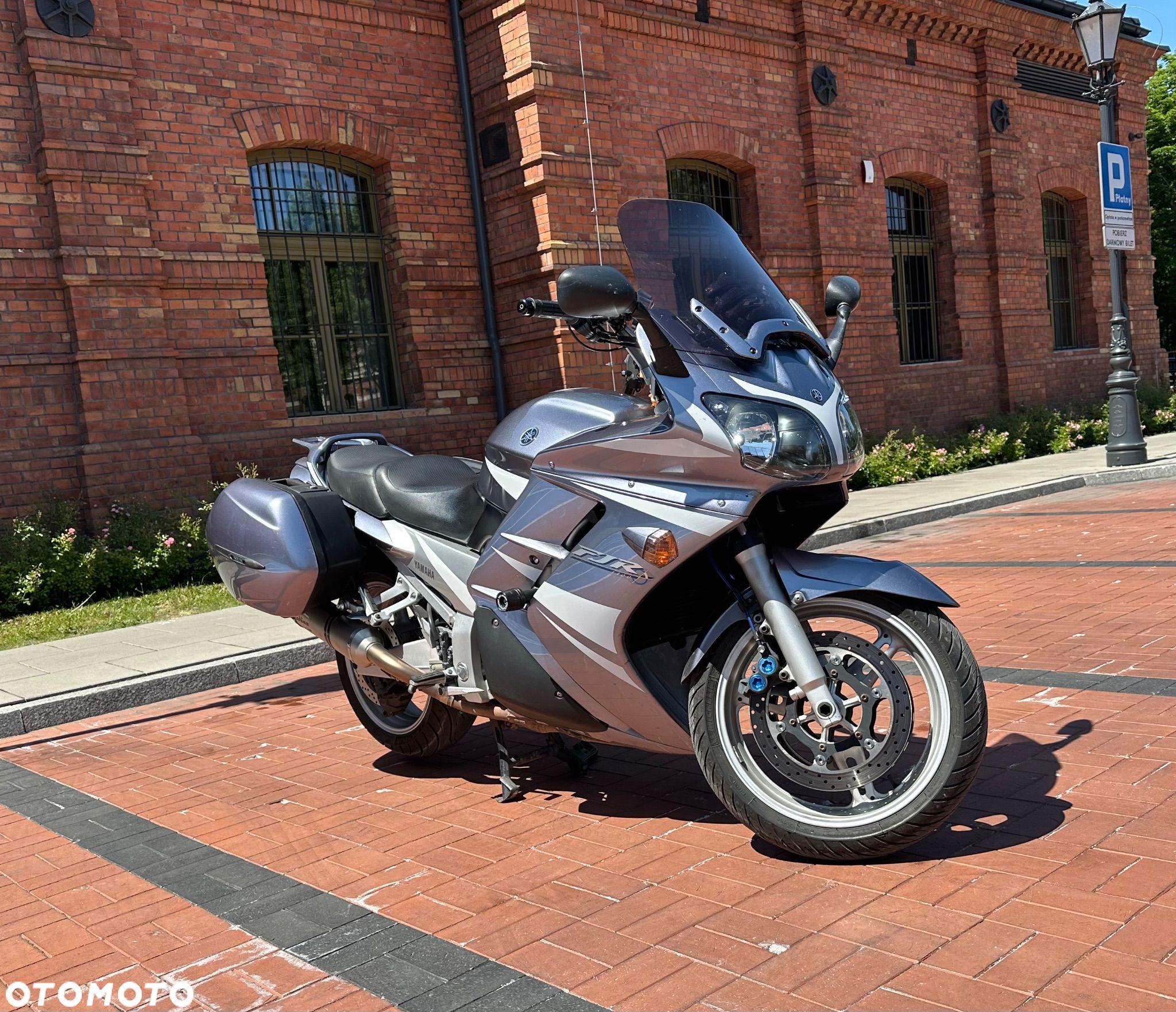 Yamaha FJR - 1