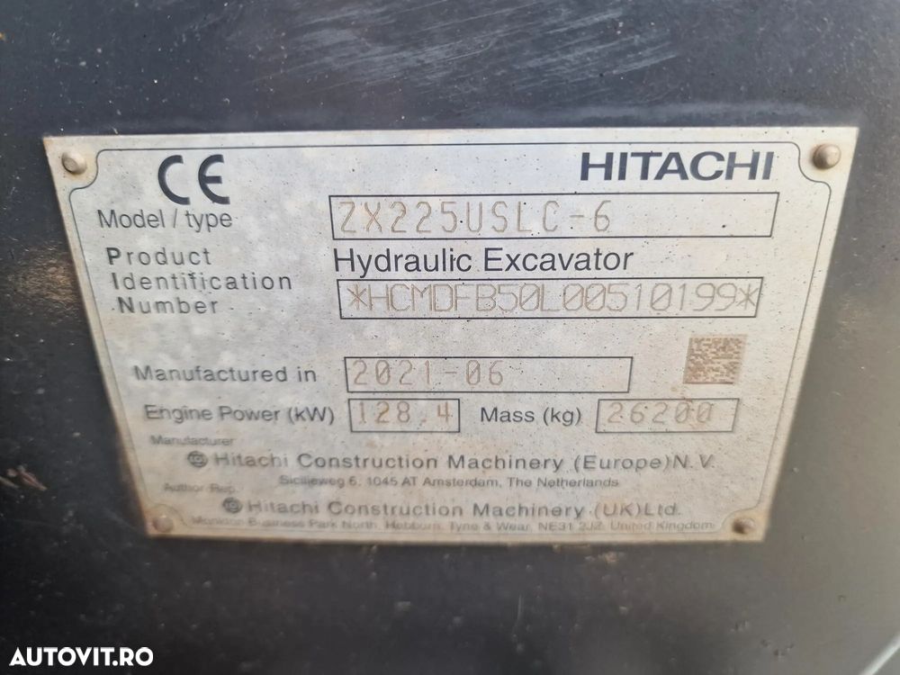 Hitachi ZX225-6, 26,2t, 2021, 2.976h, COMPACT. CUPLA RAPIDA, cupa NOUA, camera spate si laterale, lant 90% ok doar 300h mars, consum mediu 11l/h, ad sapare 7m, motor Isuzu, produs in JAPONIA, revizia efectuata, scaun cu incalzire,CA NOU, PROMOTIE 113.900 EUR - 8