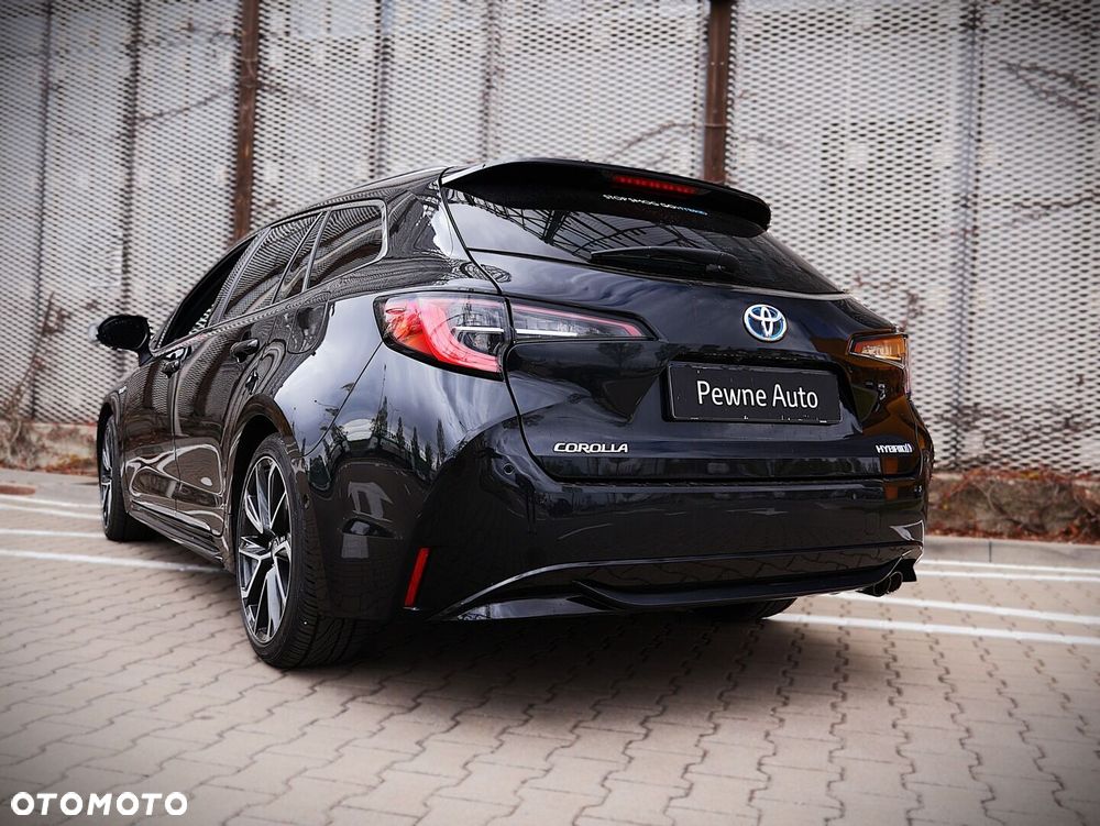 Toyota Corolla - 5
