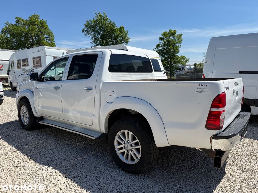 Toyota Hilux - 7