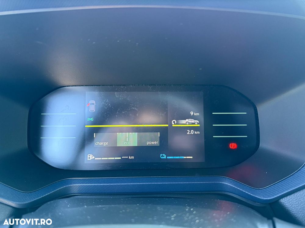 Dacia Duster HEV 140 Journey - 13