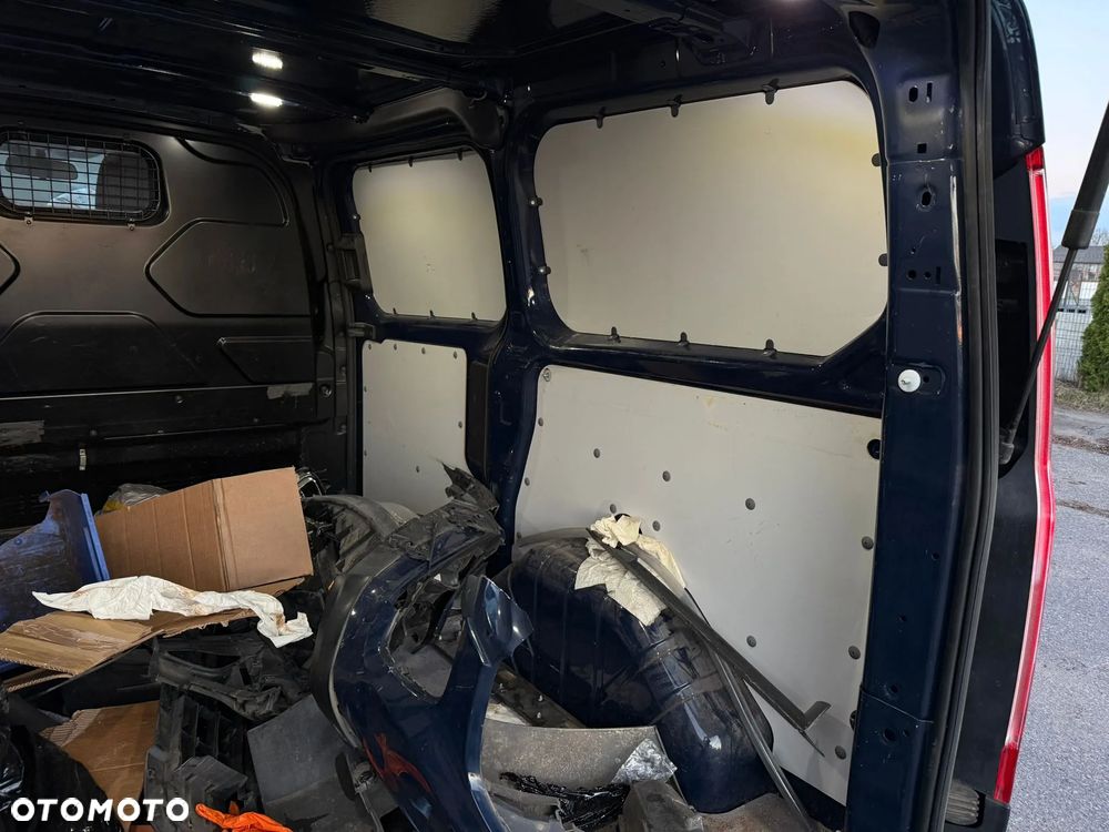 Ford Transit Custom - 22