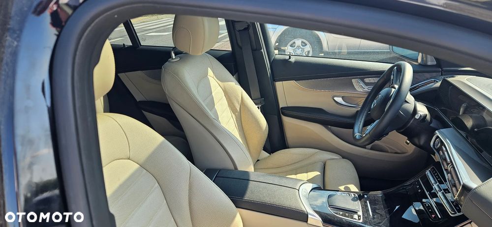 Mercedes-Benz EQC 400 4Matic AMG Line - 9