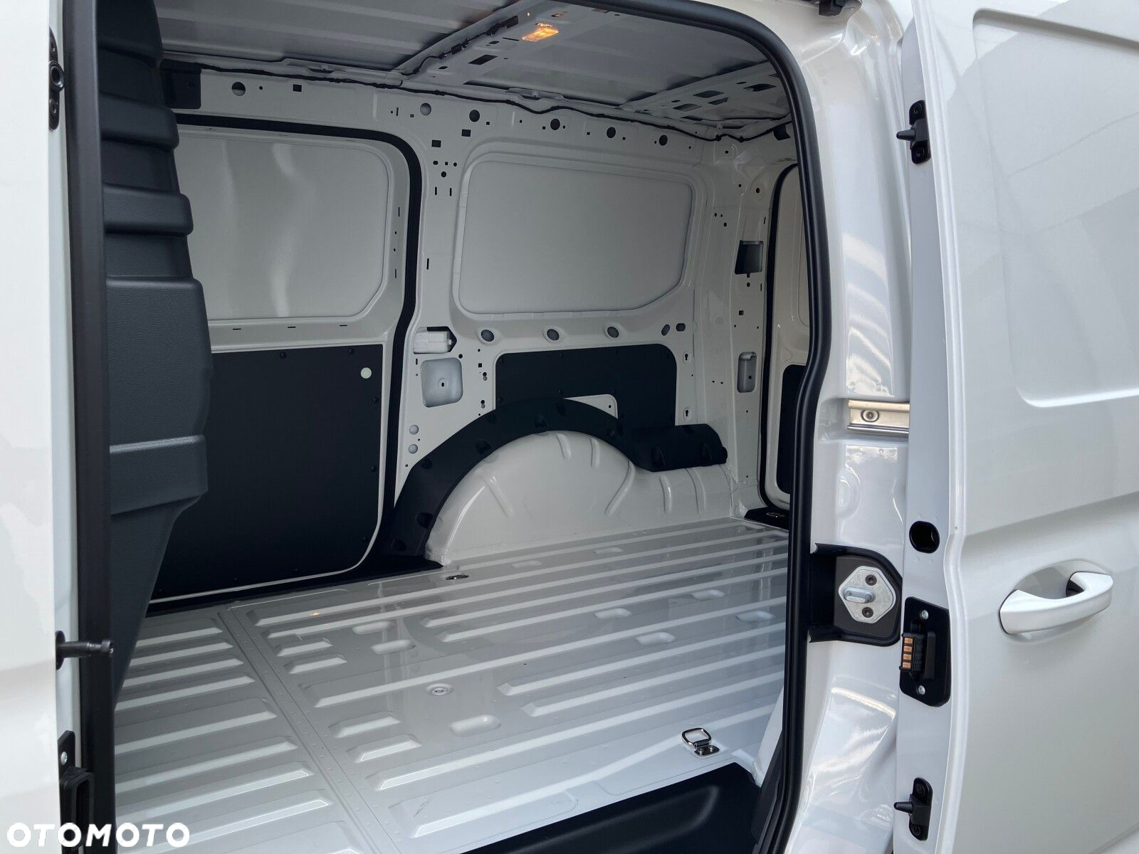 Volkswagen Caddy Caddy Cargo maxi DSG - 16